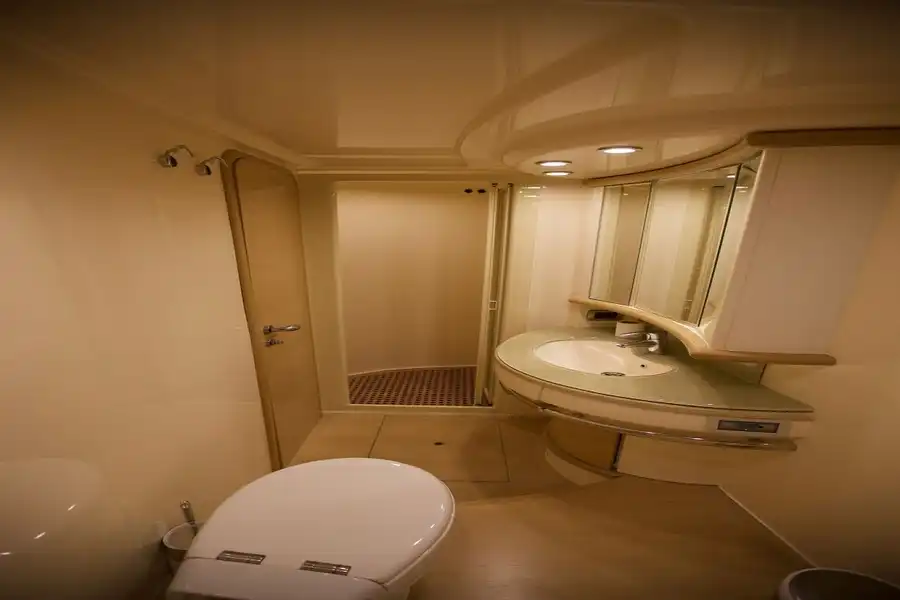 DOLCAVİTA YACHT